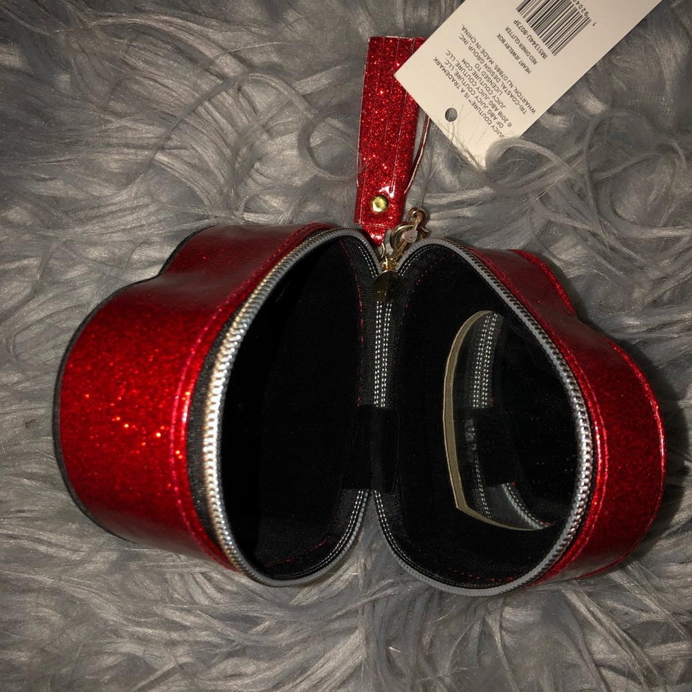 Small heart Jewelry box